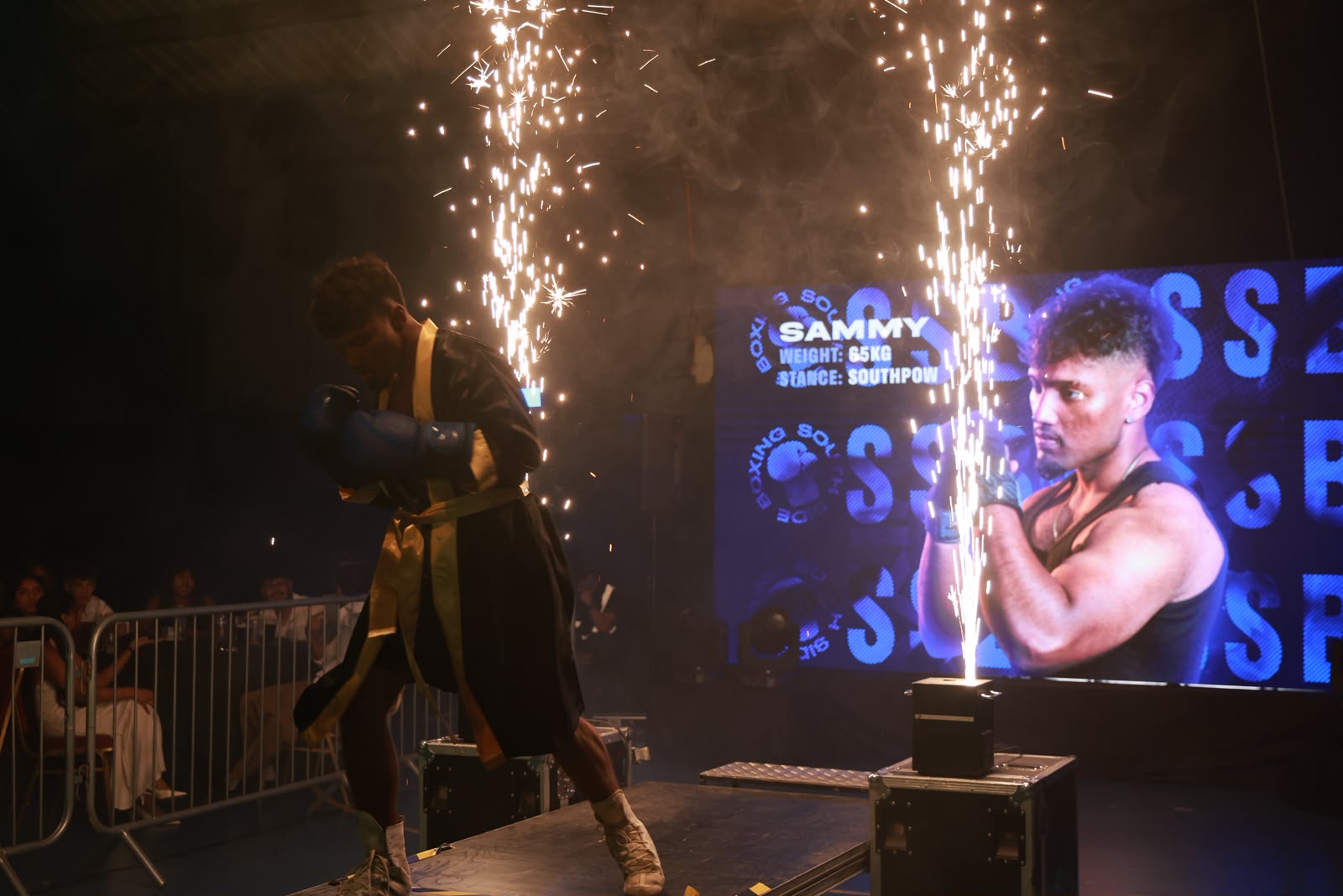 Samuel's ring walkout, fighter stats on the big screen – South Side Boxing
